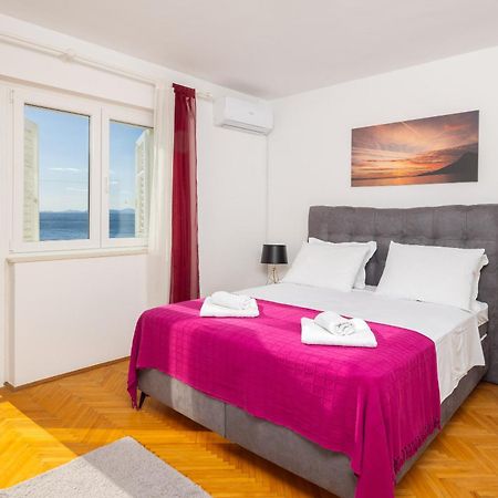 Seaside Apartment Blue Dugi Rat Εξωτερικό φωτογραφία